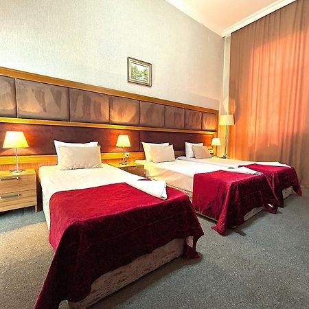 Turkiye Hotel Баку Экстерьер фото