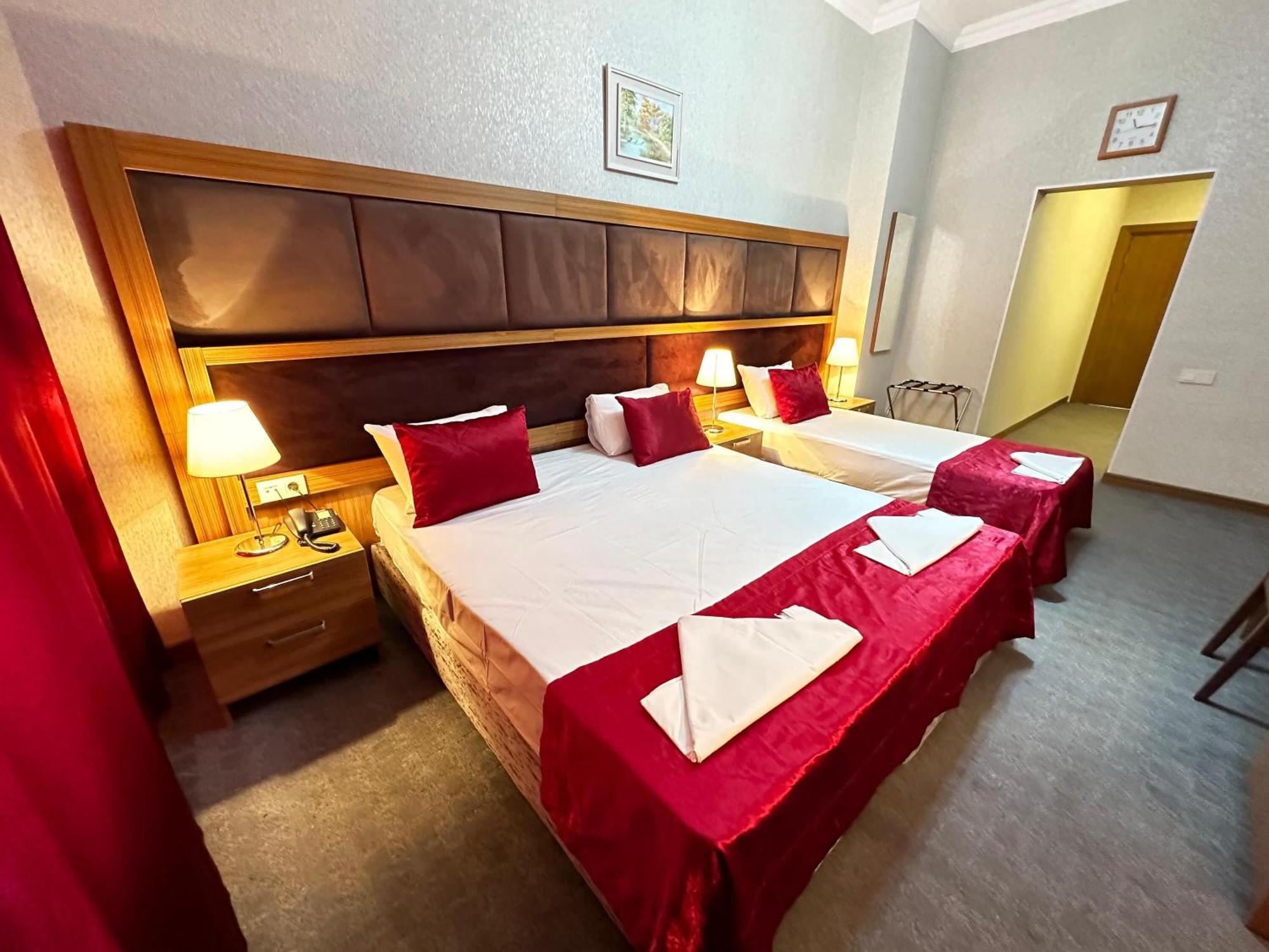Turkiye Hotel Баку Экстерьер фото