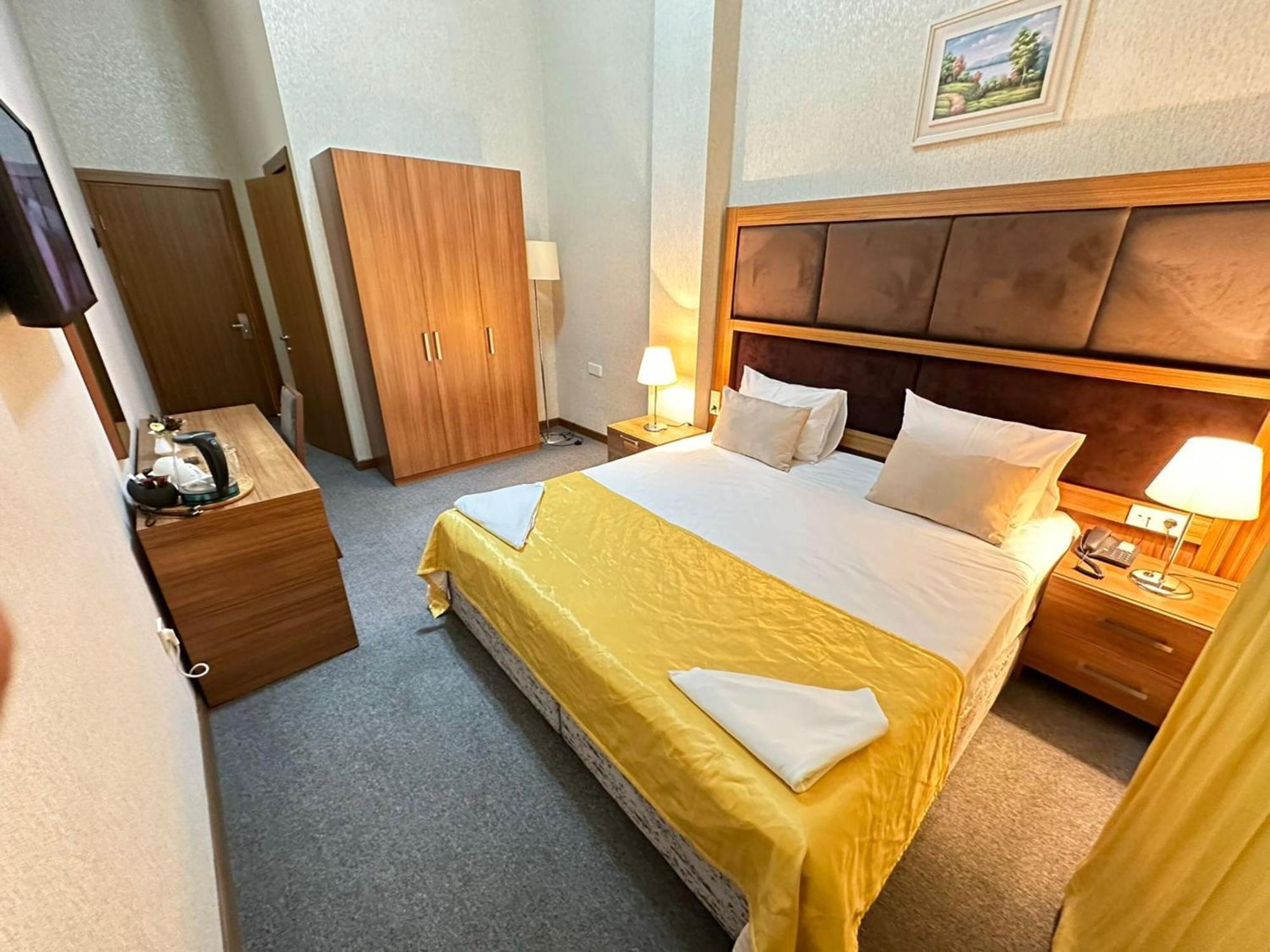Turkiye Hotel Баку Экстерьер фото