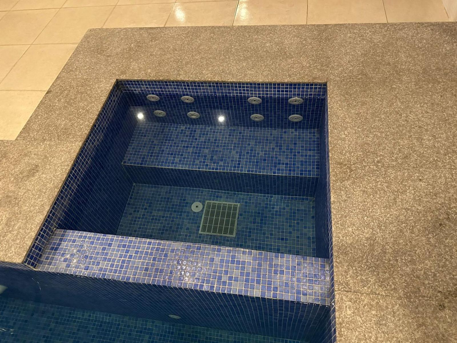 Turkiye Hotel Баку Экстерьер фото